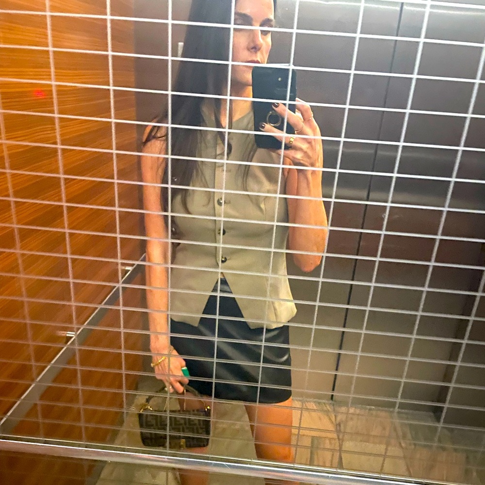 Meet your Posher, Christy